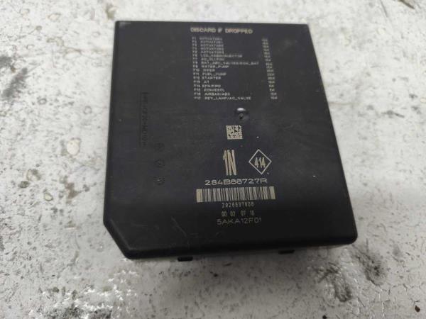 CALCULATEUR RENAULT - Vue 2